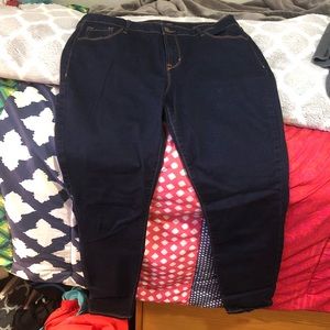 Size 14 old navy rockstar dark super skinny jeans